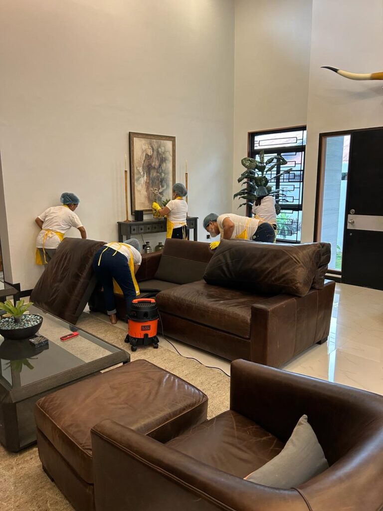 Cleaning Services Rates in the Philippines: Cleaning a Residential House